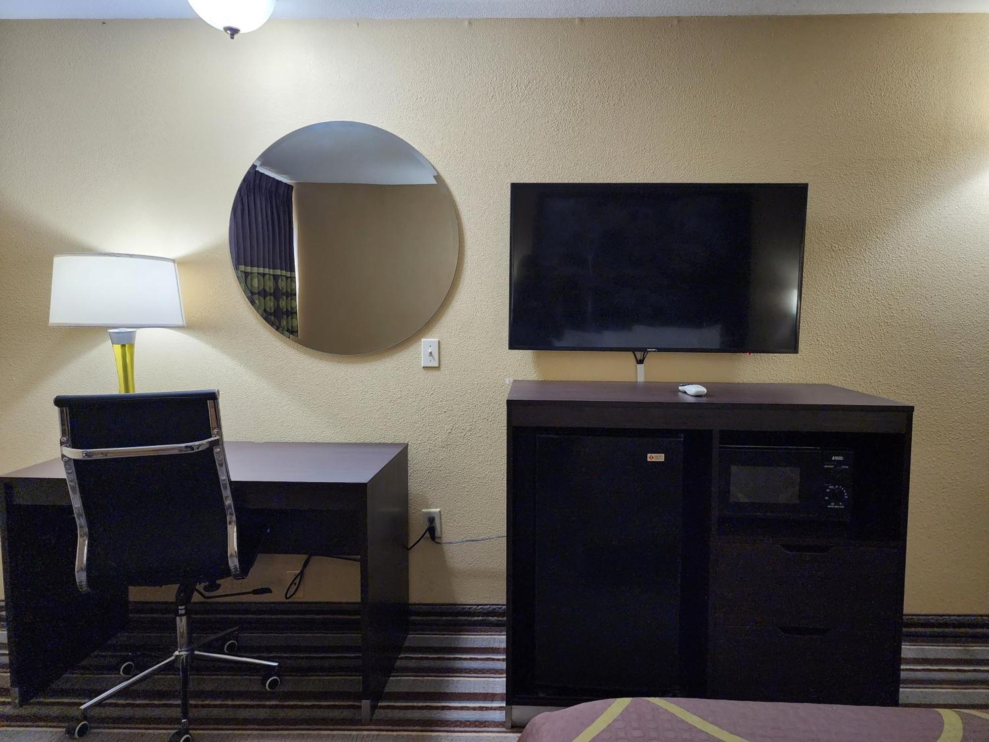 Super 8 By Wyndham Hotel Pine Bluff